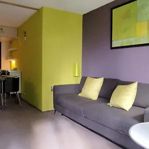 https://studio-arcs-1800-belles-challes.hotels-rhonealpes.com