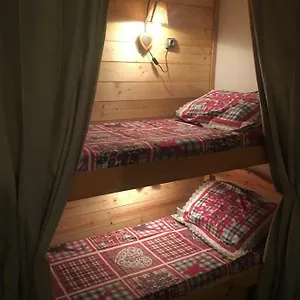 https://montriond-apartment.hotels-rhonealpes.com